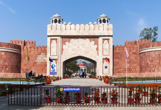 Nana Rao Park is a hidden gem located in the heart of the city, offering a serene escape from the bustling urban life