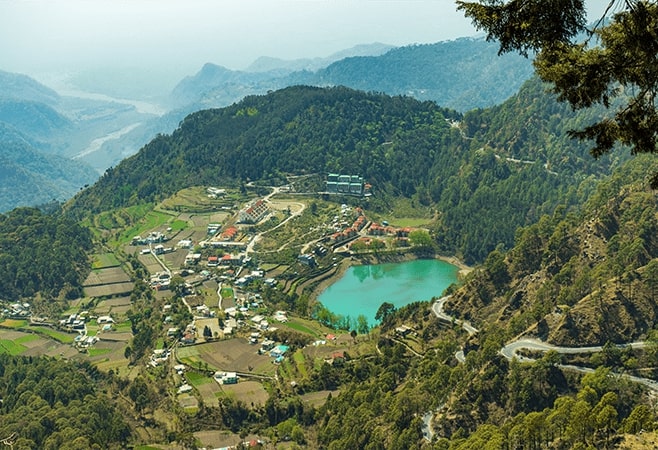 The best time to visit Nainital for those who wish to escape the hustle and bustle of city life is  between October to February