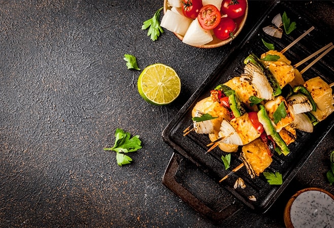 Bungalow 12 is a charming restaurant in Jodhpur known for its antique interiors and pleasant dining experience