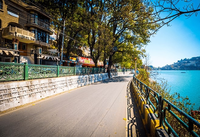 The Mall Road of Nainital is the prime shopping, food and cultural centre of Nainital