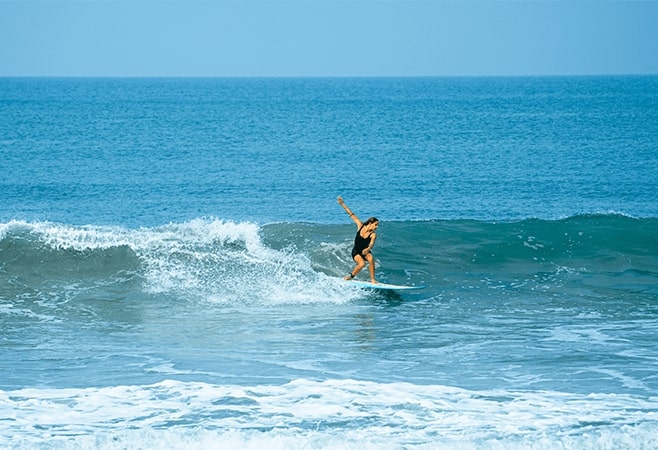 Varkala Beach offers a variety of adventure sports such as surfing, parasailing, paragliding and stand-up paddle-boarding