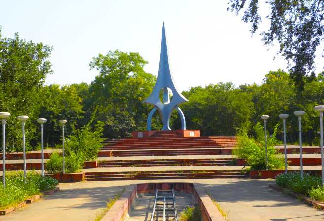 Bhilai is a bustling metropolis known for its industrial prowess and cultural heritage
