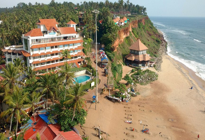 Hindustan Beach Retreat offers top facilities including air conditioning, a swimming pool, and a gym