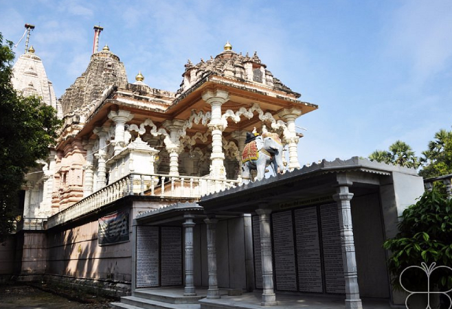 One of the most renowned Jain temples, this structure houses the only Jain shrine in the area.