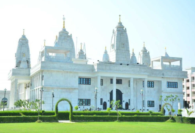 The ISKCON temple is yet another international spiritual tourist attraction dedicated to Lord Krishna