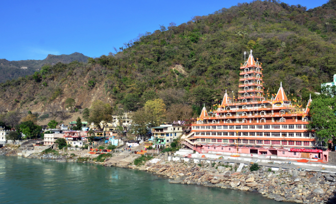 This charming town is among the cool places to visit in India with your BFFs because it is spiritual, picturesque, and full of adventures.