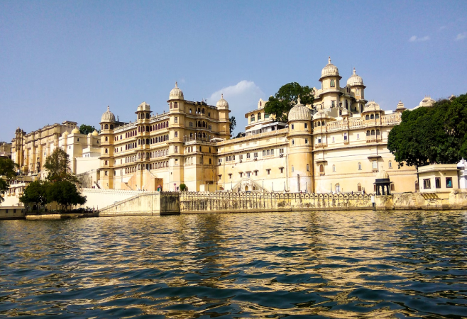Udaipur is often a highlight in many Rajasthan tours owing to the vibrant experiences it offers Udaipur is often a highlight in many Rajasthan tours owing to the vibrant experiences it offers